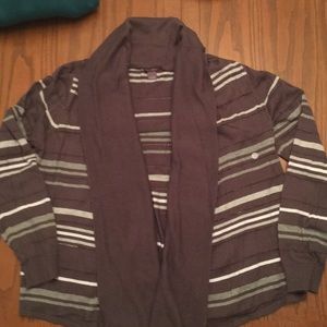 Women’s Large shawl collar carsick